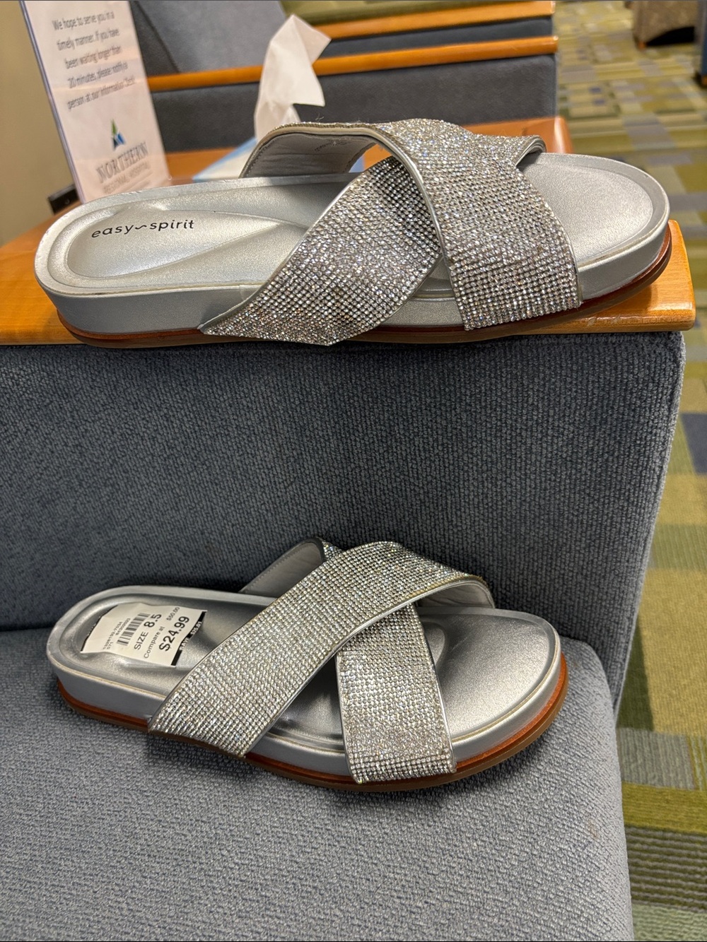 NWT Easy Spirit SEJUDYs Glittering Silver Slip On Sandals Criss Cross Straps 8.5 - Picture 9 of 16